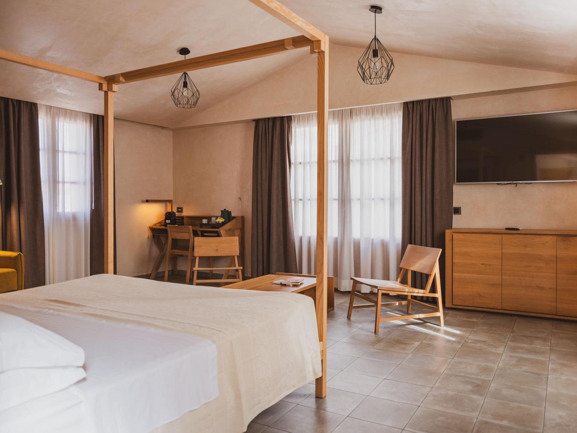 Tramas Hotel & Spa ออลเบีย ภายนอก รูปภาพ